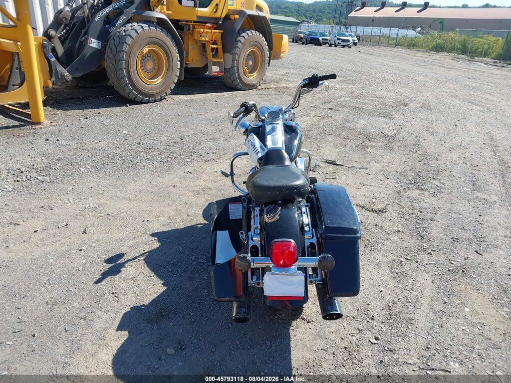 1HD1FBC15HB659600 2017 HARLEY-DAVIDSON FLHR photo no. 6