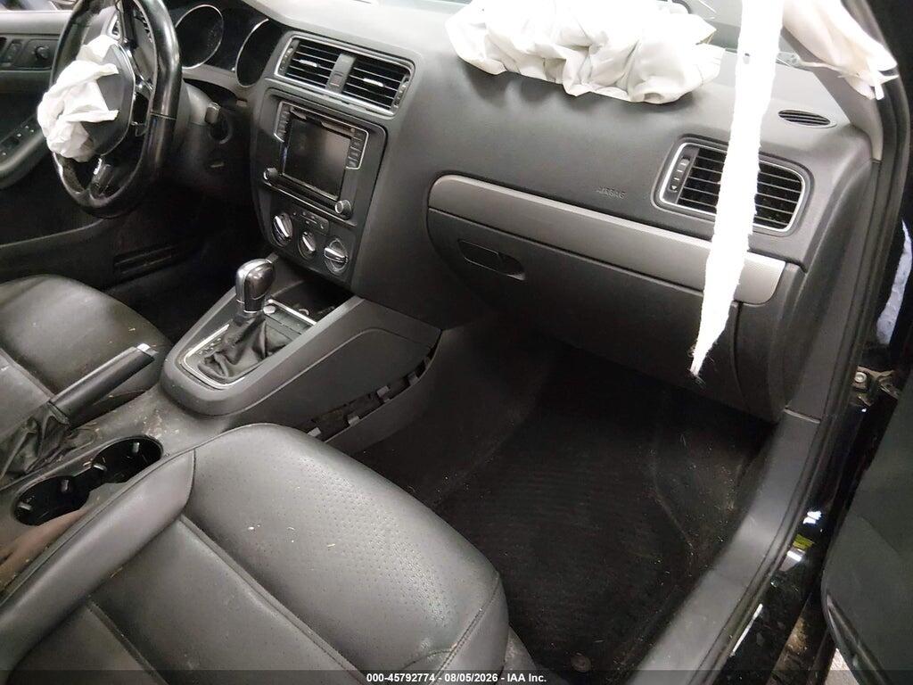 3VWDB7AJ9HM275223 2017 VOLKSWAGEN JETTA photo no. 5