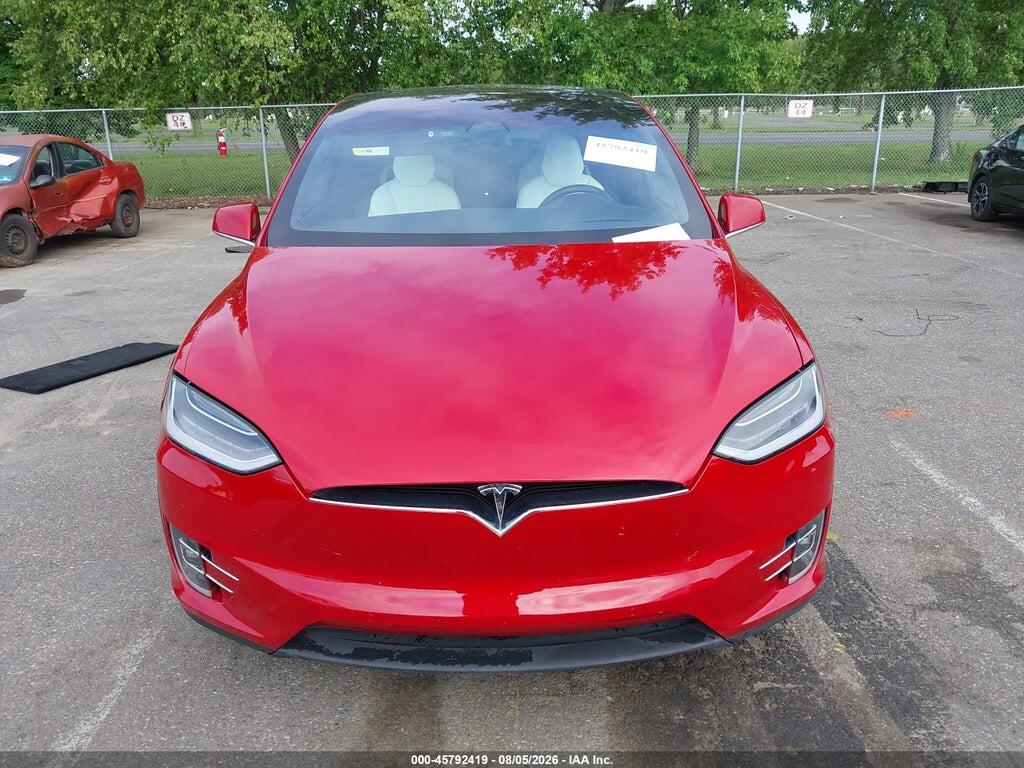 5YJXCBE22HF039259 2017 TESLA MODEL X photo no. 12