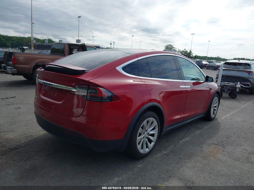 5YJXCBE22HF039259 2017 TESLA MODEL X photo no. 4