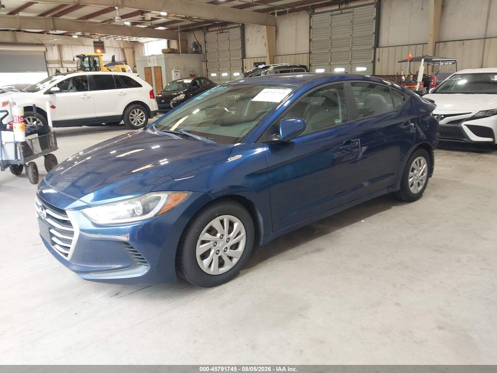 5NPD74LF4HH132701 2017 HYUNDAI ELANTRA photo no. 2