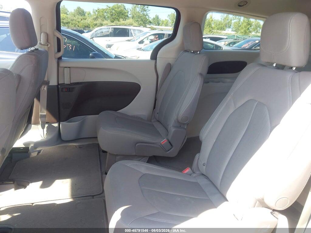 2C4RC1CG5HR745597 2017 CHRYSLER PACIFICA photo no. 8