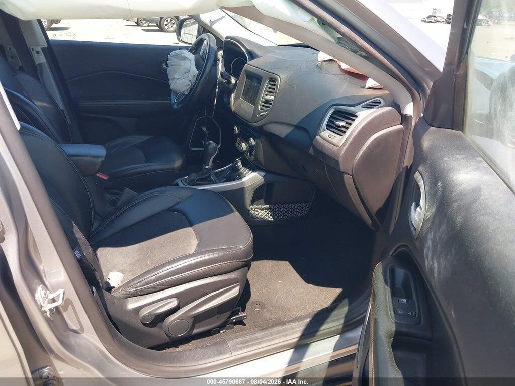 3C4NJDBB9HT641025 2017 JEEP NEW COMPASS photo no. 5