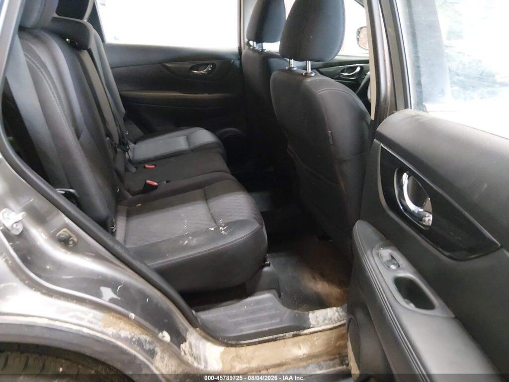 KNMAT2MV5HP531887 2017 NISSAN ROGUE photo no. 8
