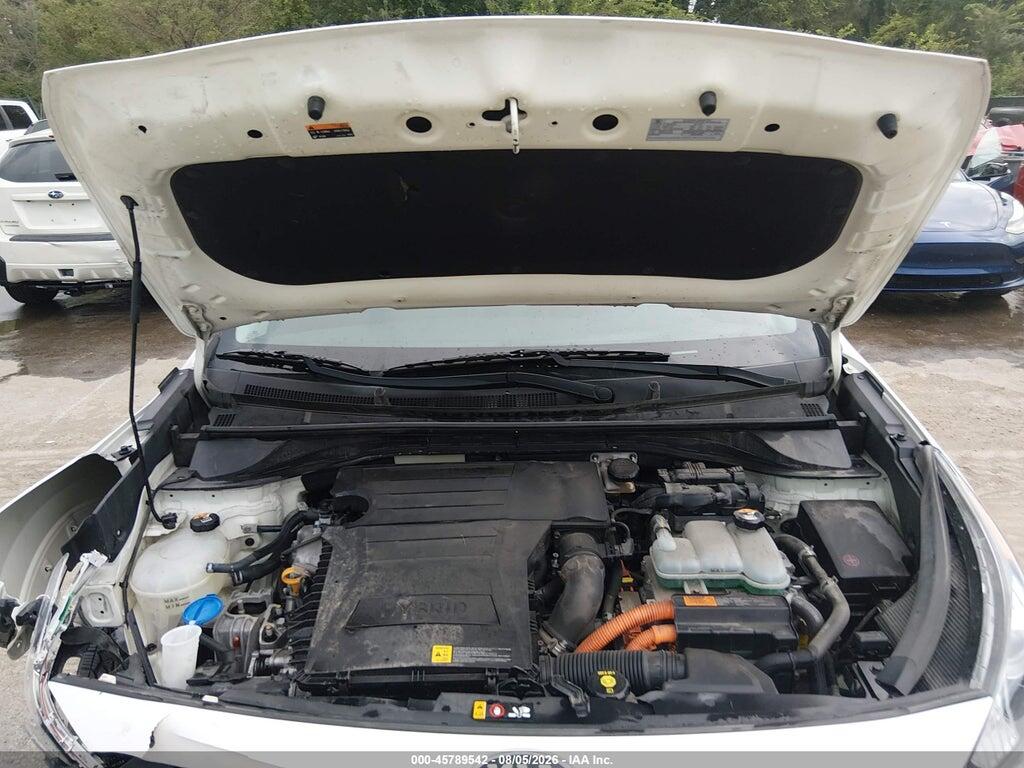 KNDCB3LC2H5093133 2017 KIA NIRO photo no. 10