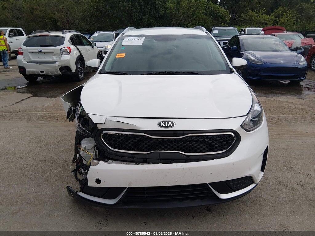 KNDCB3LC2H5093133 2017 KIA NIRO photo no. 12