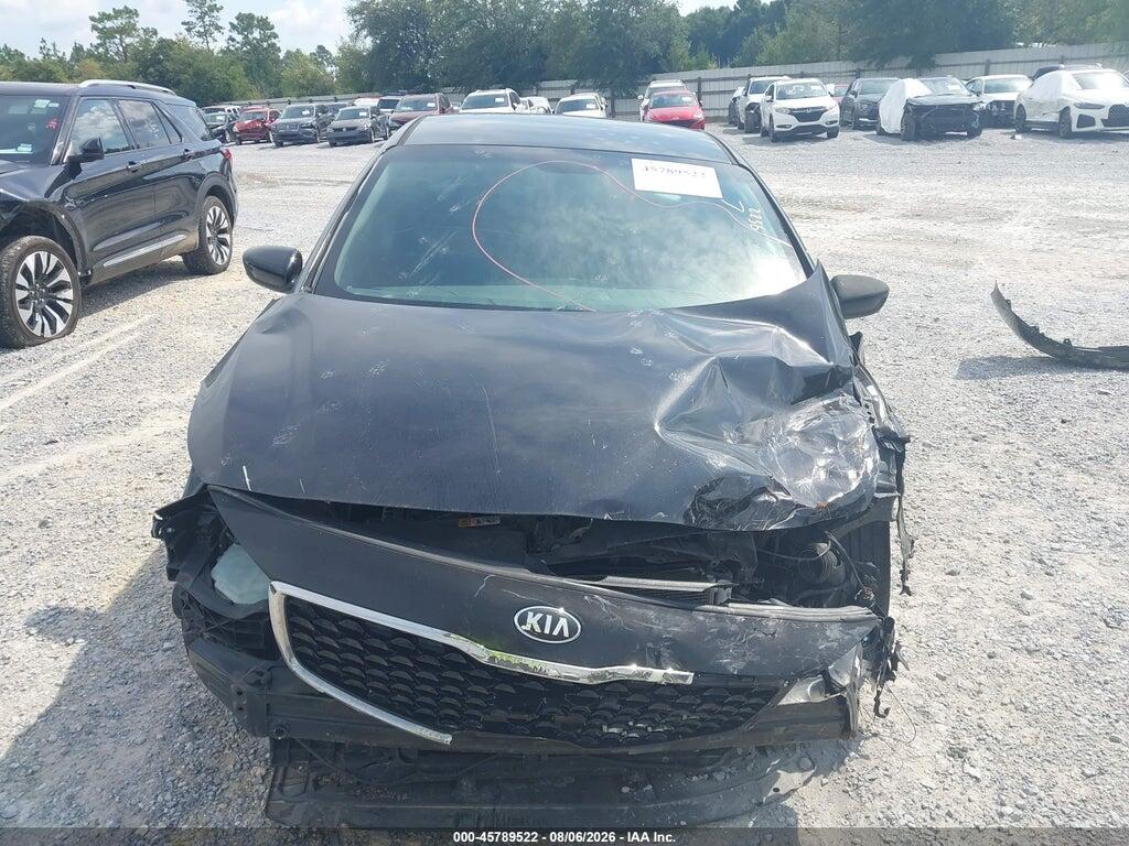 3KPFK4A77HE083498 2017 KIA FORTE photo no. 12