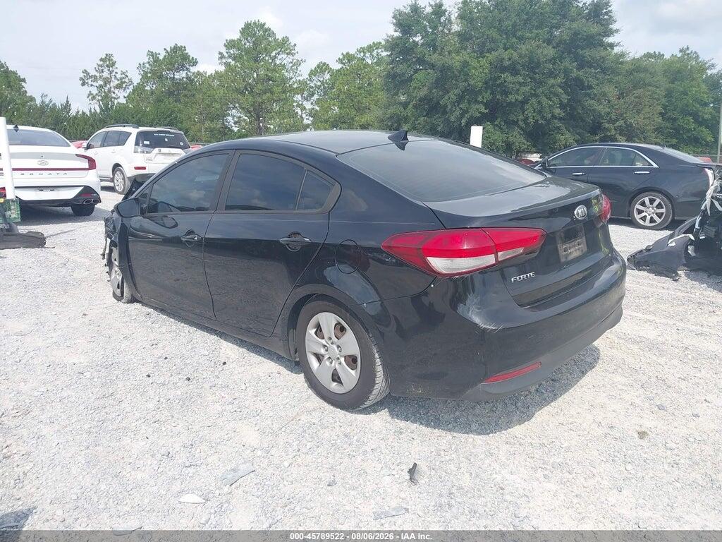 3KPFK4A77HE083498 2017 KIA FORTE photo no. 3