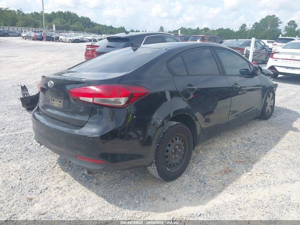3KPFK4A77HE083498 2017 KIA FORTE photo no. 4