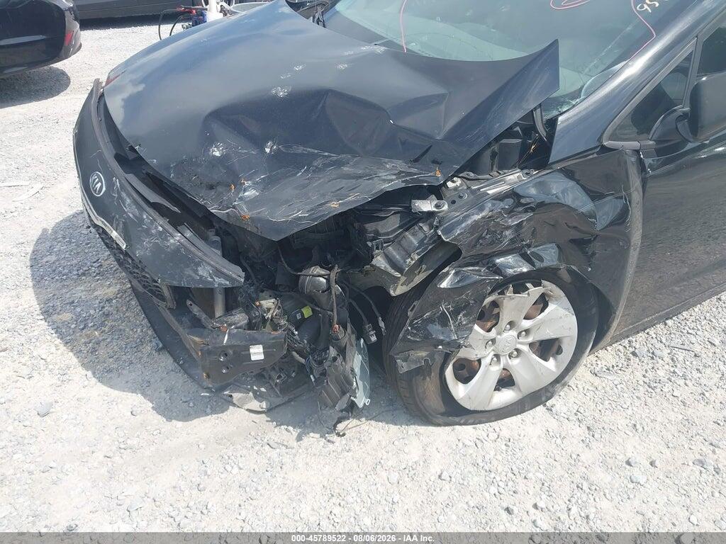 3KPFK4A77HE083498 2017 KIA FORTE photo no. 6