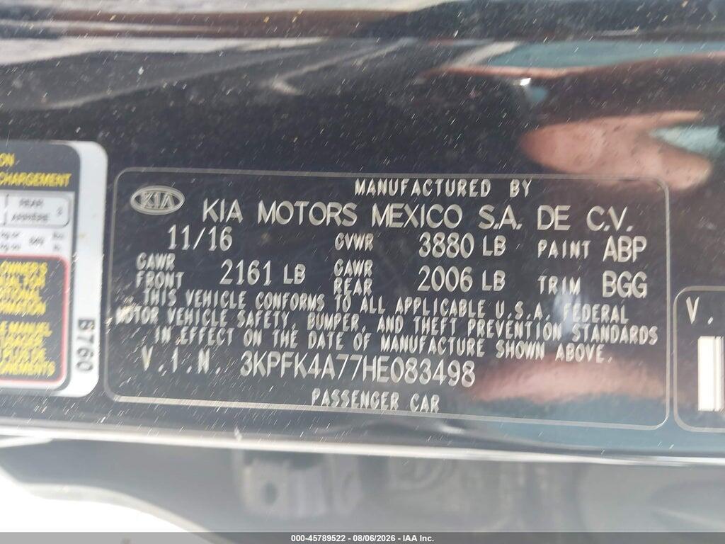 3KPFK4A77HE083498 2017 KIA FORTE photo no. 9