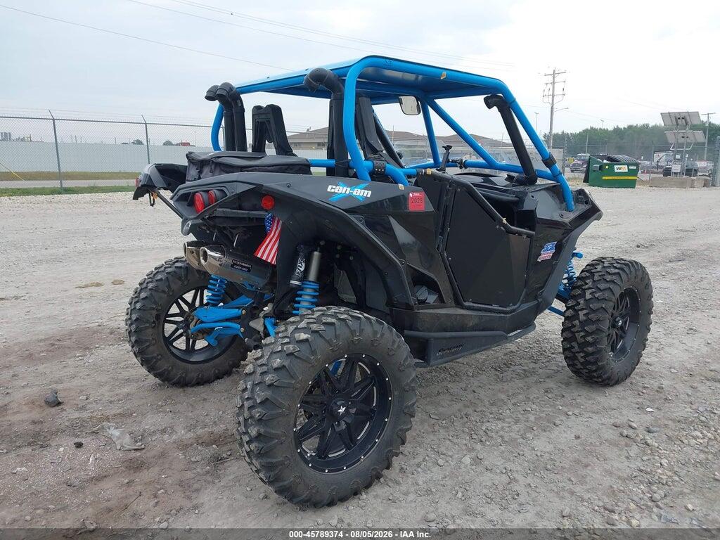 3JBPGAP2XHJ000107 2017 CAN-AM MAVERICK photo no. 4