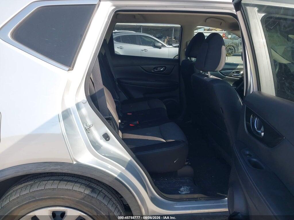 JN8AT2MT1HW401999 2017 NISSAN ROGUE photo no. 8