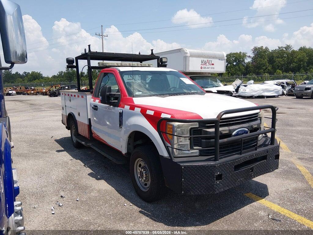 1FTBF2BT4HEE63462 2017 FORD F-250 photo no. 1