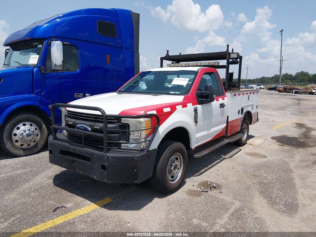 1FTBF2BT4HEE63462 2017 FORD F-250 photo no. 2