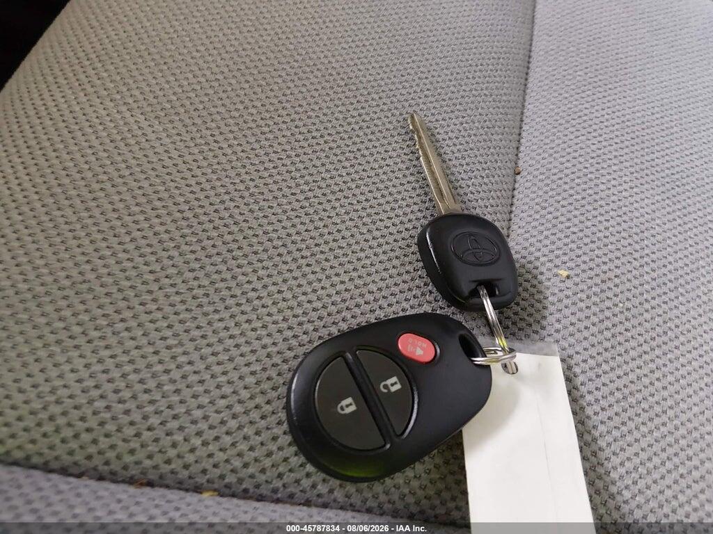 5TDZZ3DC6HS776418 2017 TOYOTA SIENNA photo no. 11