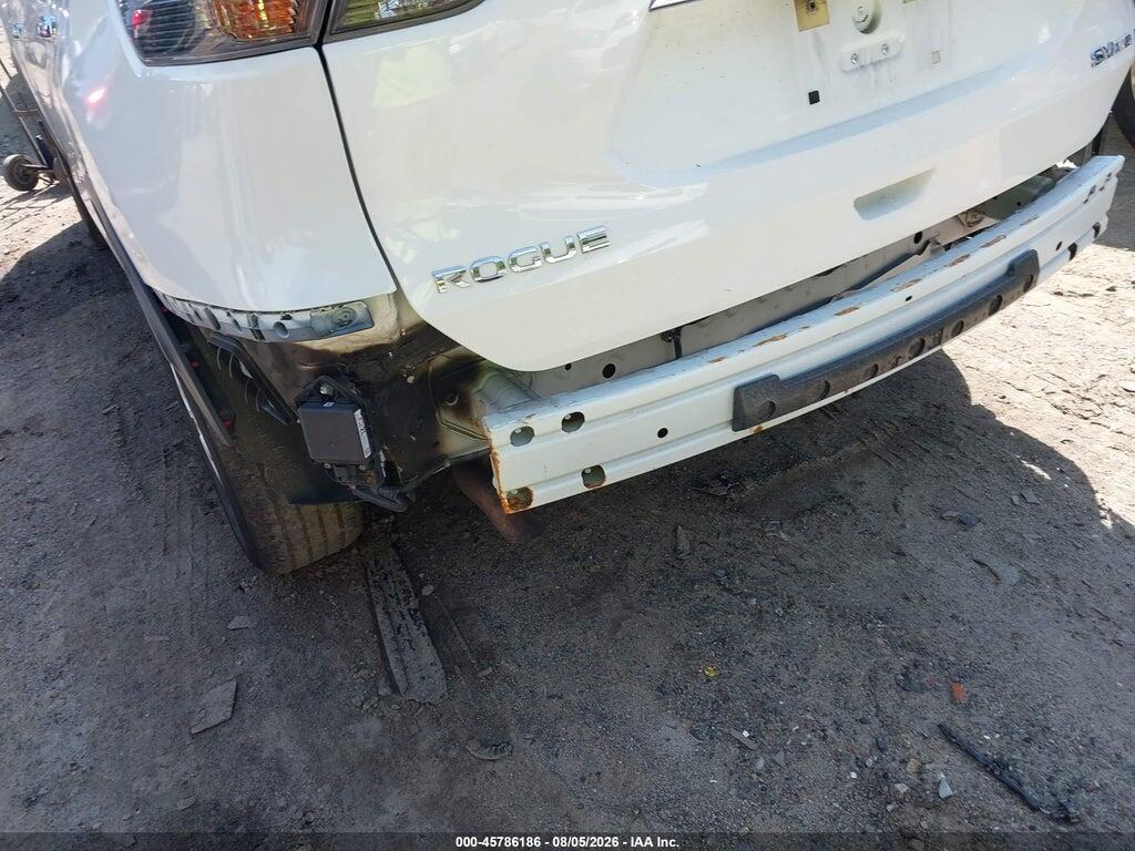 KNMAT2MV7HP601843 2017 NISSAN ROGUE photo no. 6