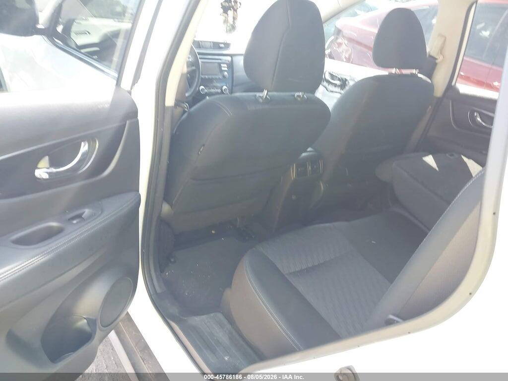 KNMAT2MV7HP601843 2017 NISSAN ROGUE photo no. 8