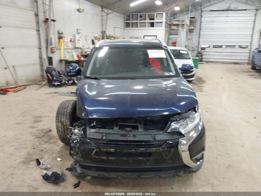 JA4AZ3A30HZ016768 2017 MITSUBISHI OUTLANDER photo no. 12