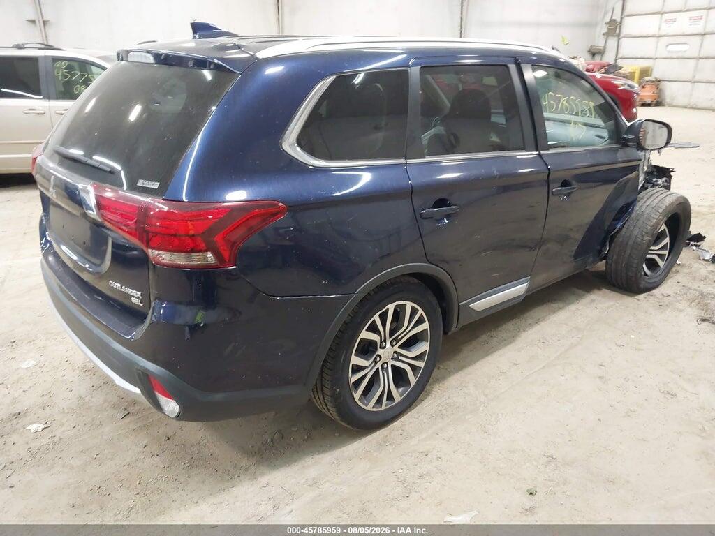 JA4AZ3A30HZ016768 2017 MITSUBISHI OUTLANDER photo no. 4