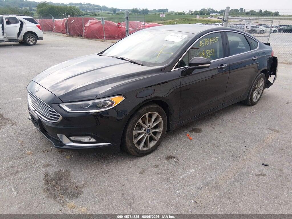 3FA6P0HD3HR396682 2017 FORD FUSION photo no. 2