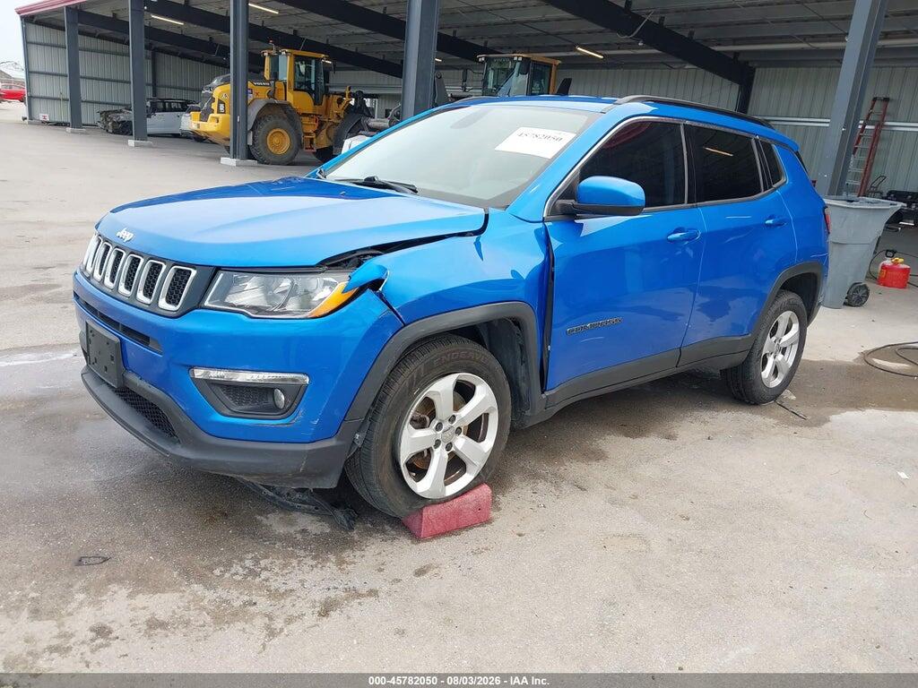 3C4NJDBB4HT610930 2017 JEEP COMPASS photo no. 2