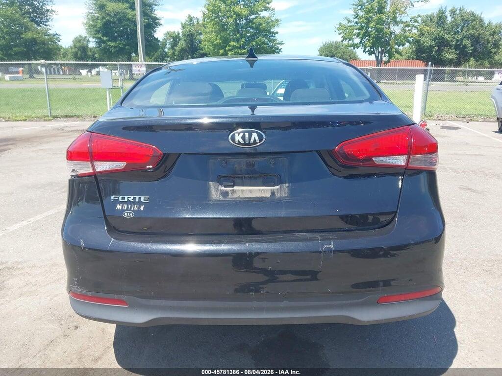 3KPFK4A73HE158472 2017 KIA FORTE photo no. 12