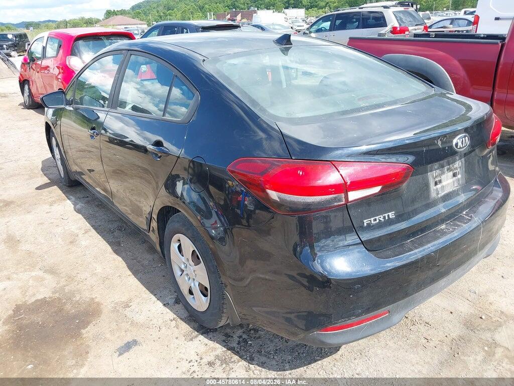 3KPFK4A72HE098880 2017 KIA FORTE photo no. 3