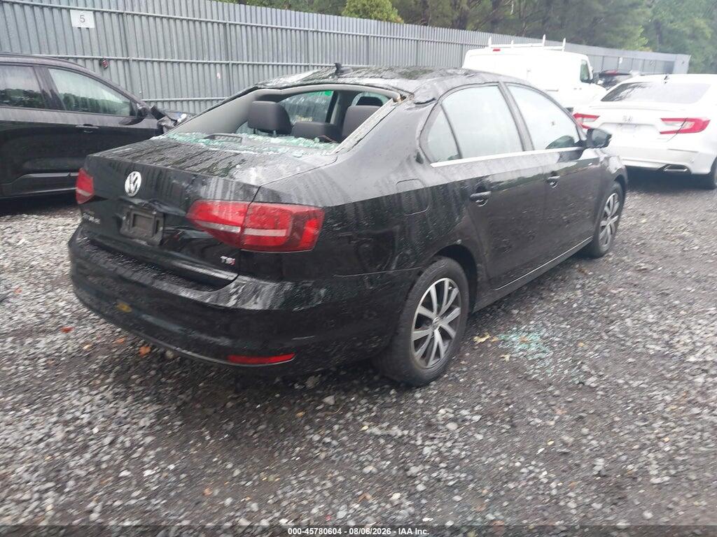 3VWDB7AJ7HM310941 2017 VOLKSWAGEN JETTA photo no. 4