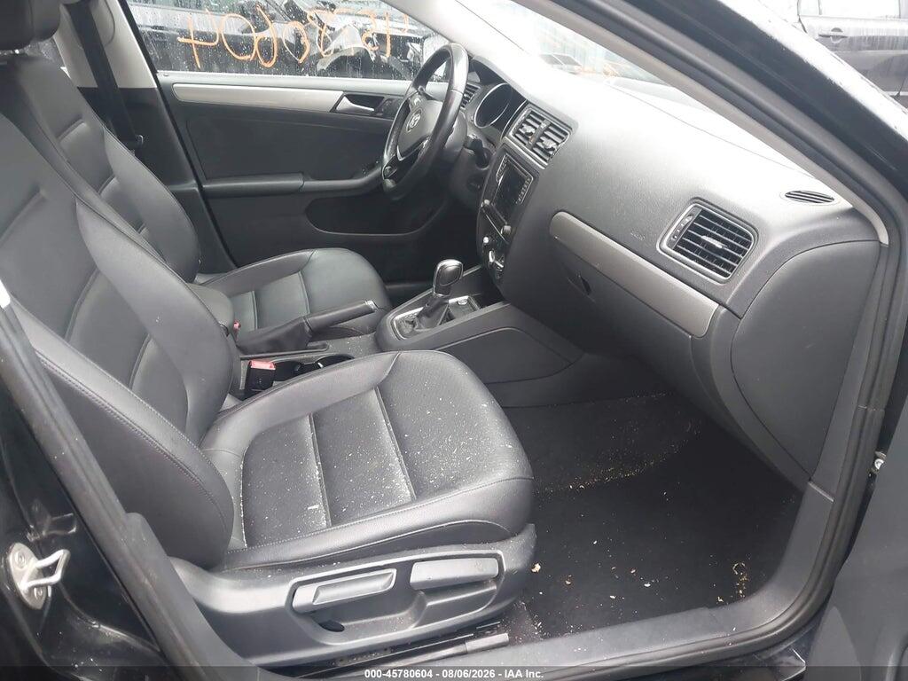 3VWDB7AJ7HM310941 2017 VOLKSWAGEN JETTA photo no. 5