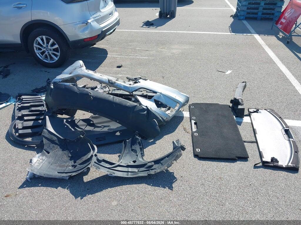5N1AT2MV9HC815560 2017 NISSAN ROGUE photo no. 10
