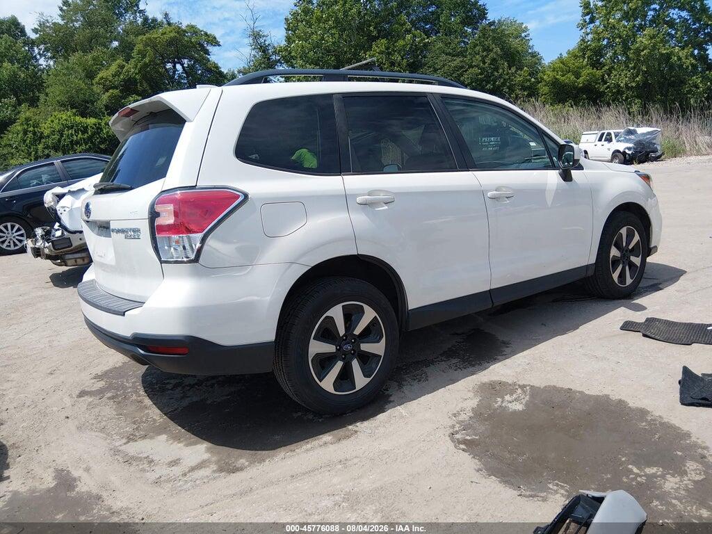JF2SJAEC3HH442655 2017 SUBARU FORESTER photo no. 4