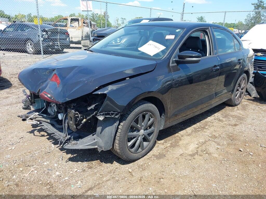 3VWB67AJ9HM405965 2017 VOLKSWAGEN JETTA photo no. 2