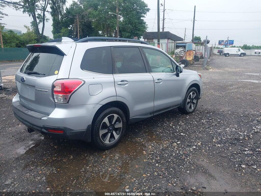 JF2SJAJC4HH433503 2017 SUBARU FORESTER photo no. 4