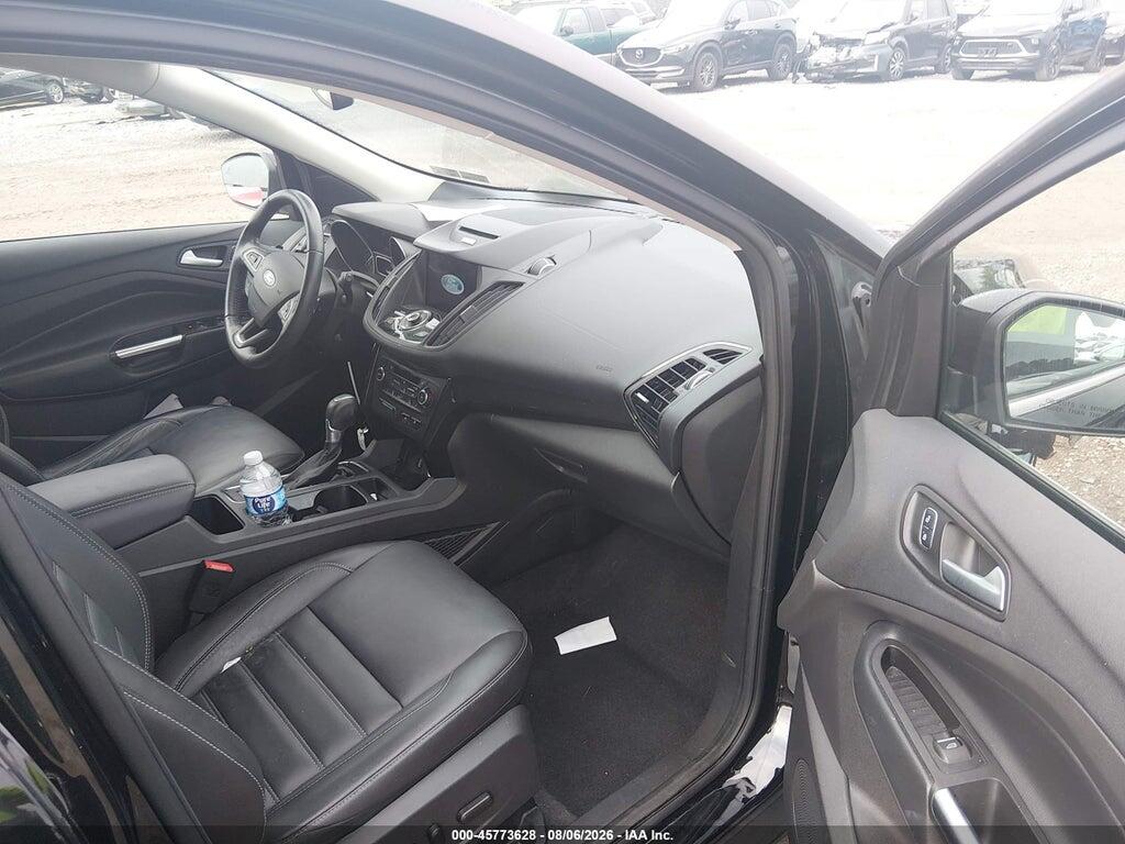 1FMCU9J90HUC71403 2017 FORD ESCAPE photo no. 5