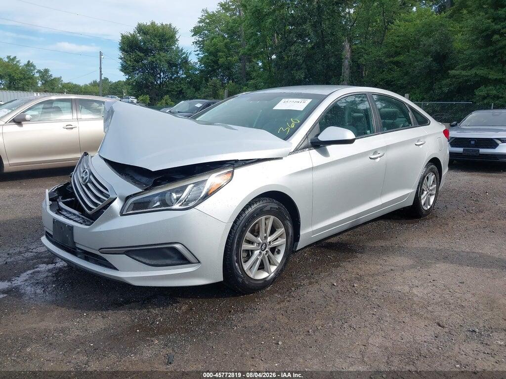 5NPE24AF6HH520356 2017 HYUNDAI SONATA photo no. 2