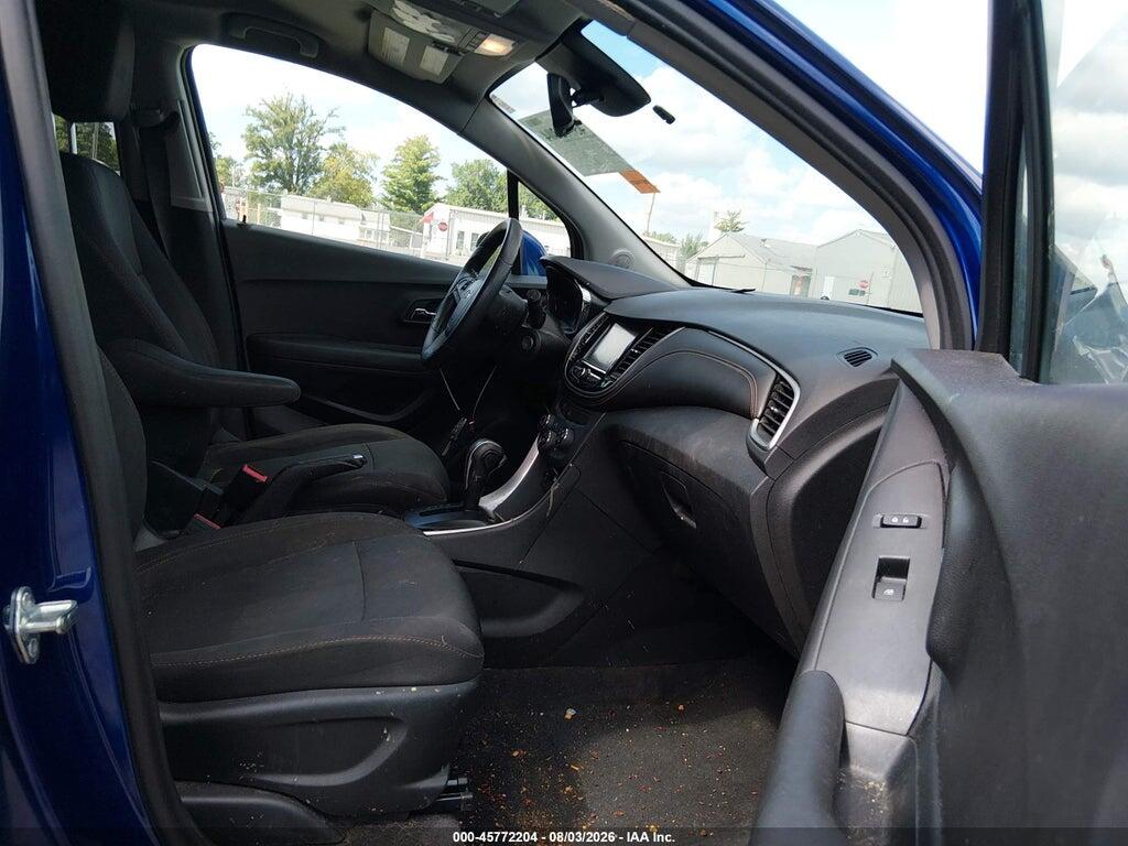 3GNCJLSB9HL172561 2017 CHEVROLET TRAX photo no. 5