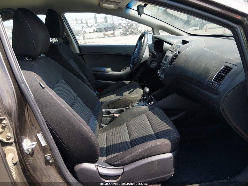 3KPFK4A72HE063501 2017 KIA FORTE photo no. 5