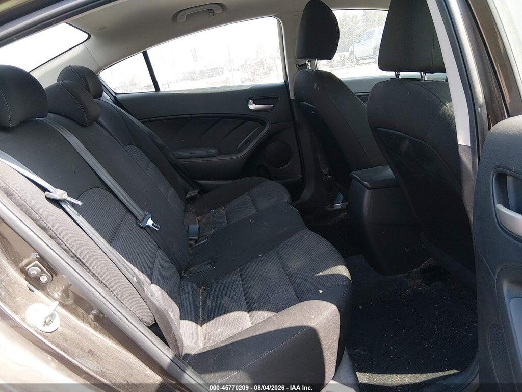 3KPFK4A72HE063501 2017 KIA FORTE photo no. 8