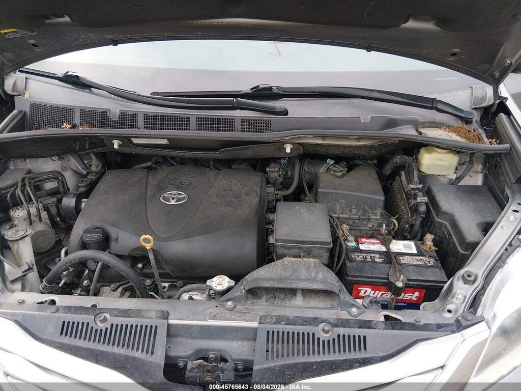 5TDYZ3DC6HS786457 2017 TOYOTA SIENNA photo no. 10