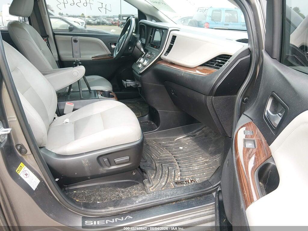 5TDYZ3DC6HS786457 2017 TOYOTA SIENNA photo no. 5