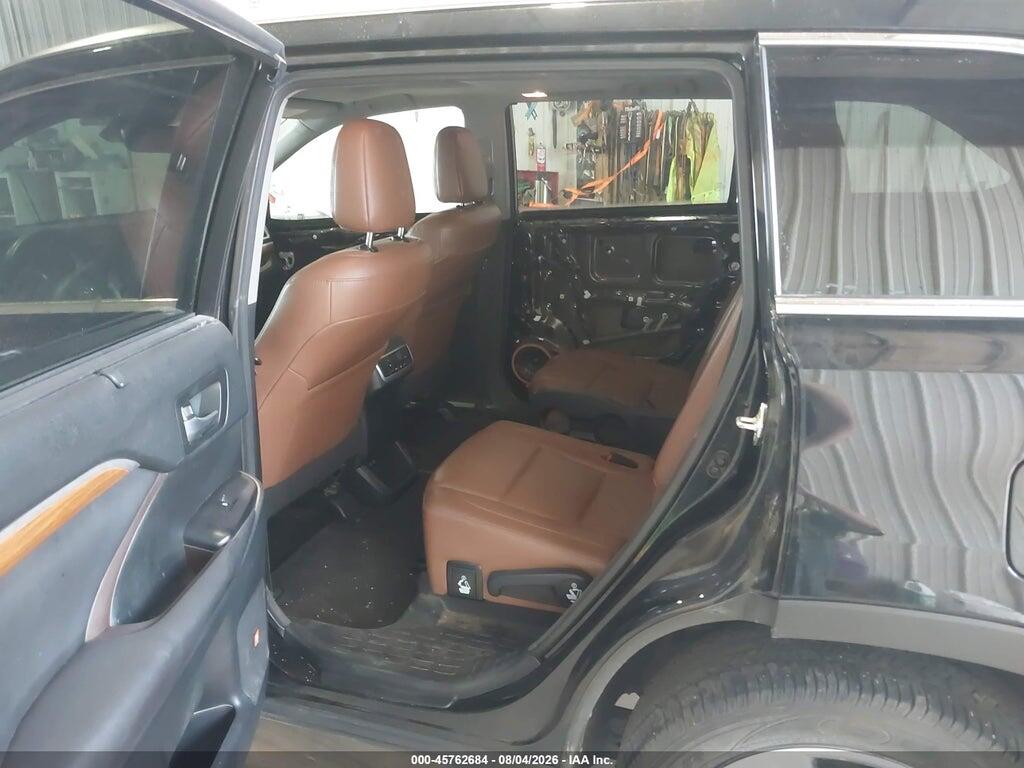 5TDDZRFH6HS358320 2017 TOYOTA HIGHLANDER photo no. 8