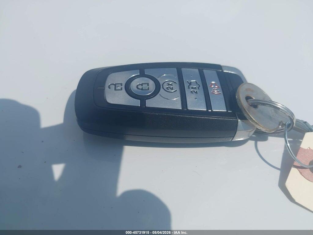 3FA6P0HD3HR130322 2017 FORD FUSION photo no. 10