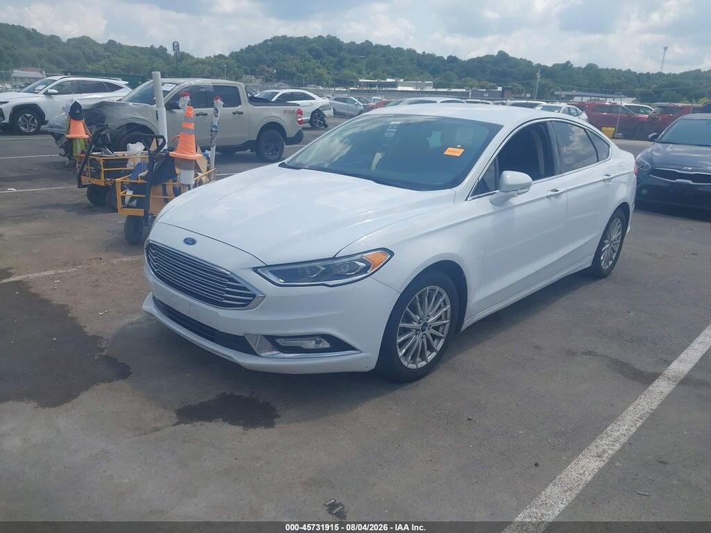 3FA6P0HD3HR130322 2017 FORD FUSION photo no. 2
