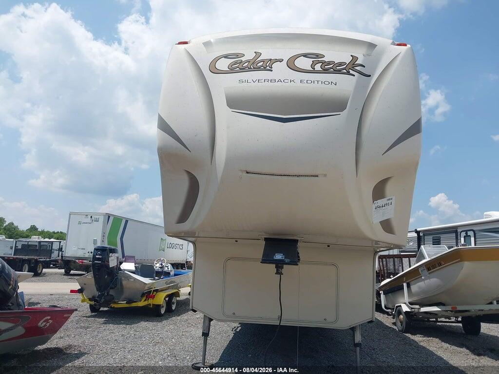 4X4FCRJ29HS216347 2017 CEDAR CREEK SILVERBACK SERIES 33 photo no. 6