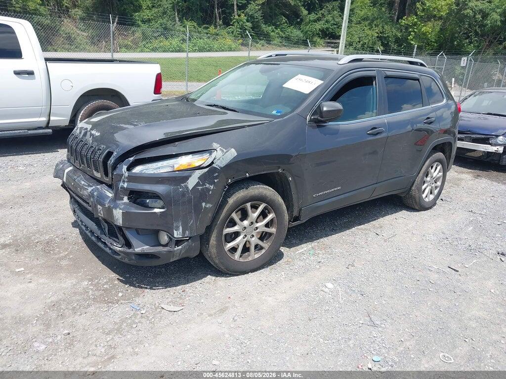 1C4PJMCS2HW630367 2017 JEEP CHEROKEE photo no. 2