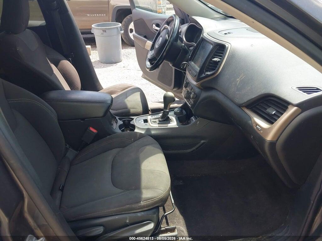 1C4PJMCS2HW630367 2017 JEEP CHEROKEE photo no. 5