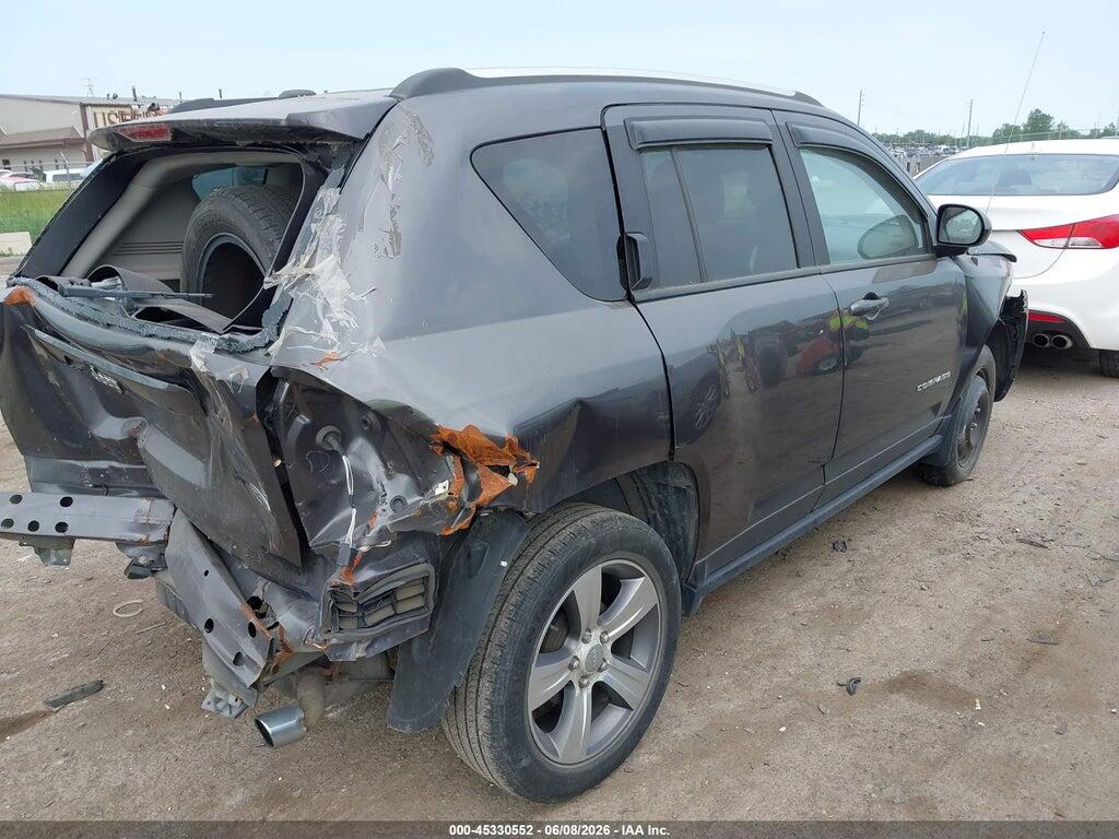 1C4NJCEB8HD163093 2017 JEEP COMPASS photo no. 4