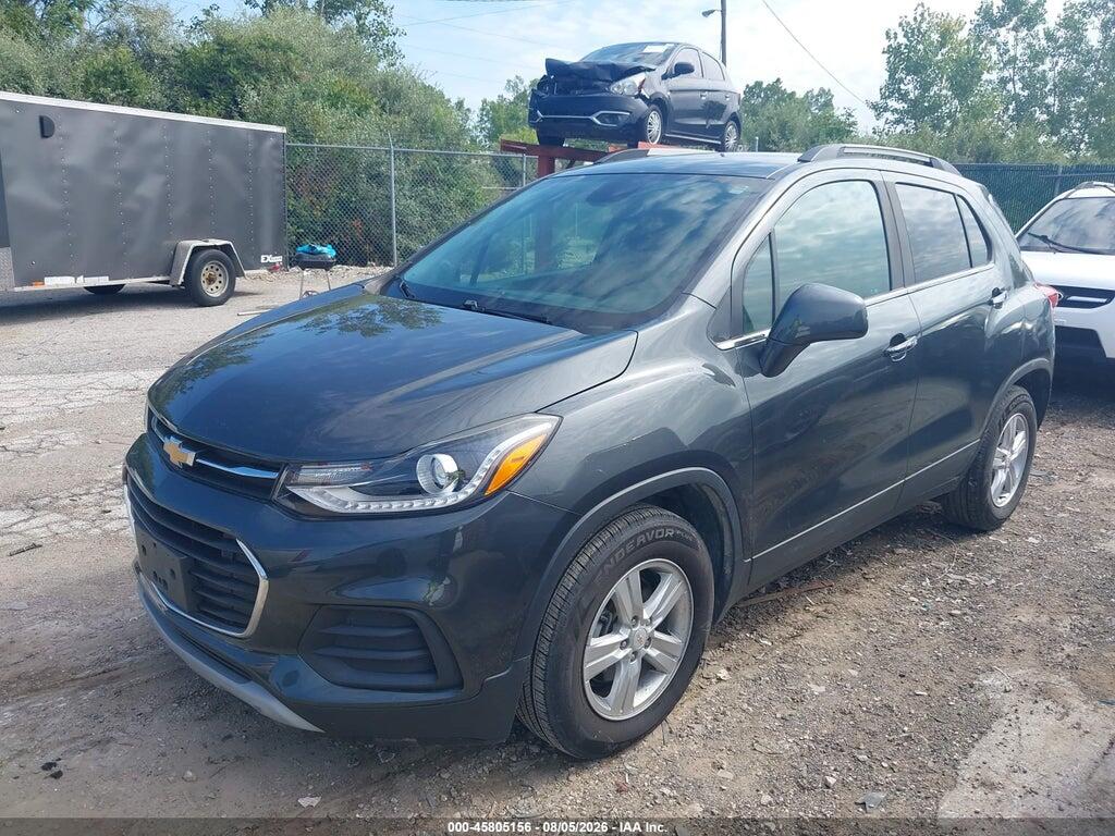 KL7CJLSB8JB573788 2018 CHEVROLET TRAX photo no. 2