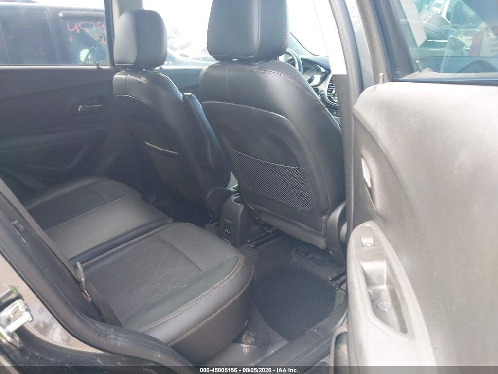 KL7CJLSB8JB573788 2018 CHEVROLET TRAX photo no. 8